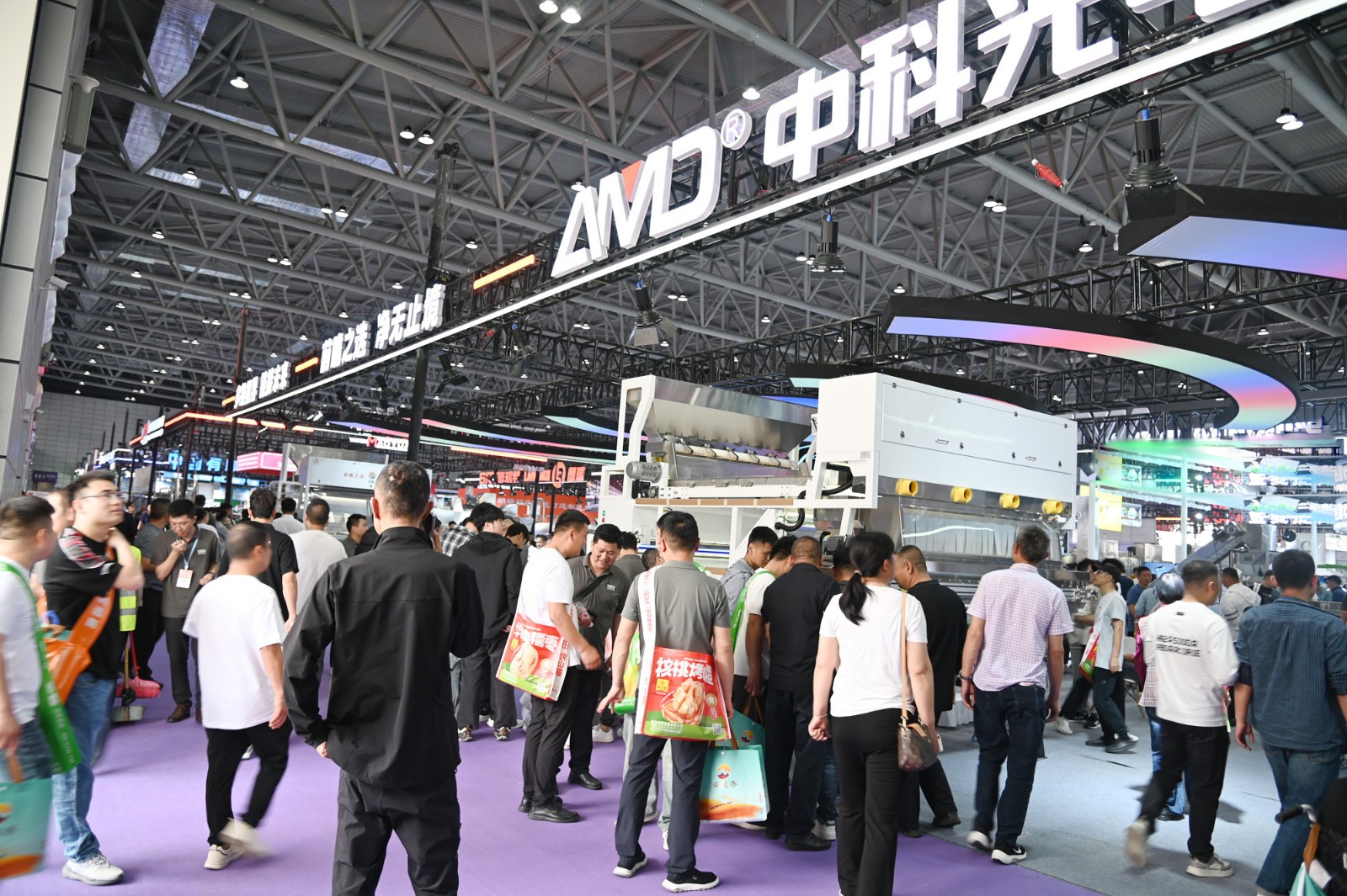 http://ls7437f.cn/Upload/ueditor/1745292919620130.jpg